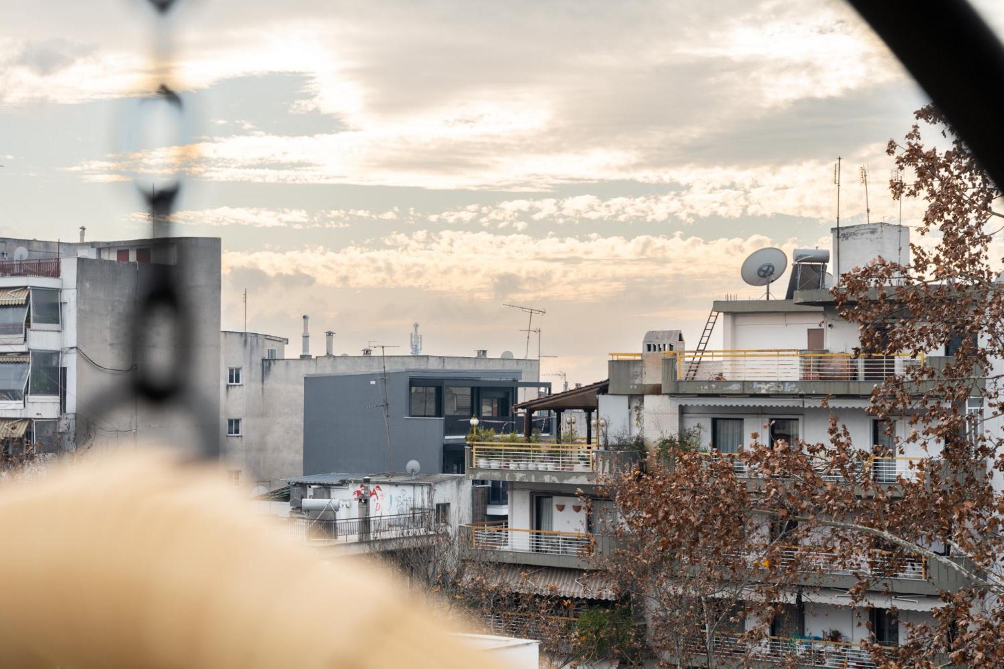Pomegranate Luxury Penthouse Maisonette With Beautiful Terrace & Free Parking By Binobi ! Thessaloniki Buitenkant foto